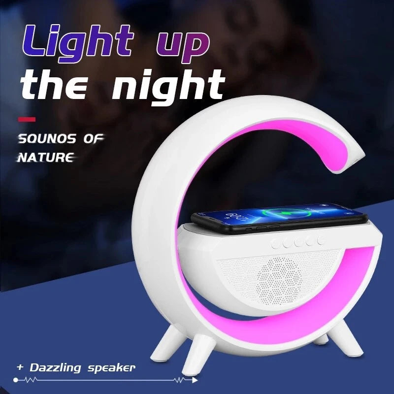 Carregador sem fio multifuncional Stand Pad com alto-falante TF RGB Night Light Estação de carregamento rápido para iPhone 11 12 13 1