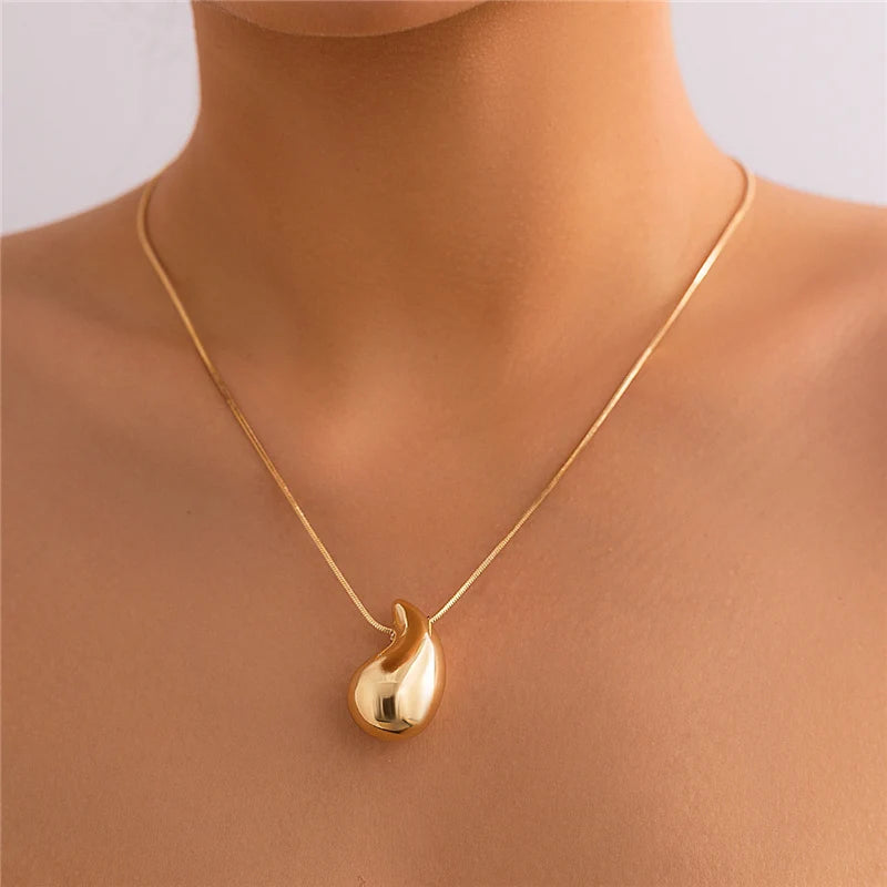 Simple Creative V-shaped Necklace For Women Flat Snake Chain Choker Fashion Blade Chains Neck Accessories Jewelry Gift